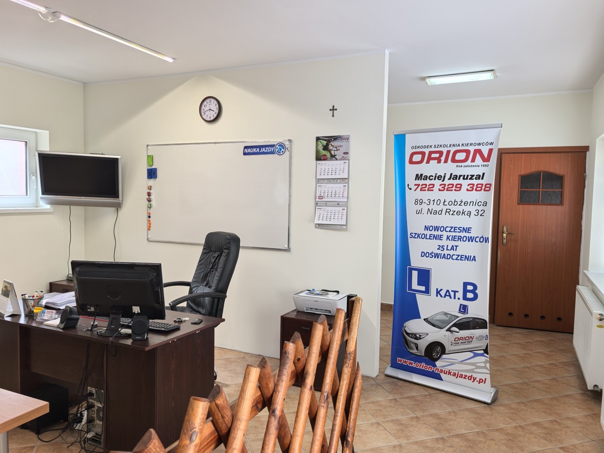 Biuro OSK ORION - baner reklamowy szkoła jazdy Łobżenica